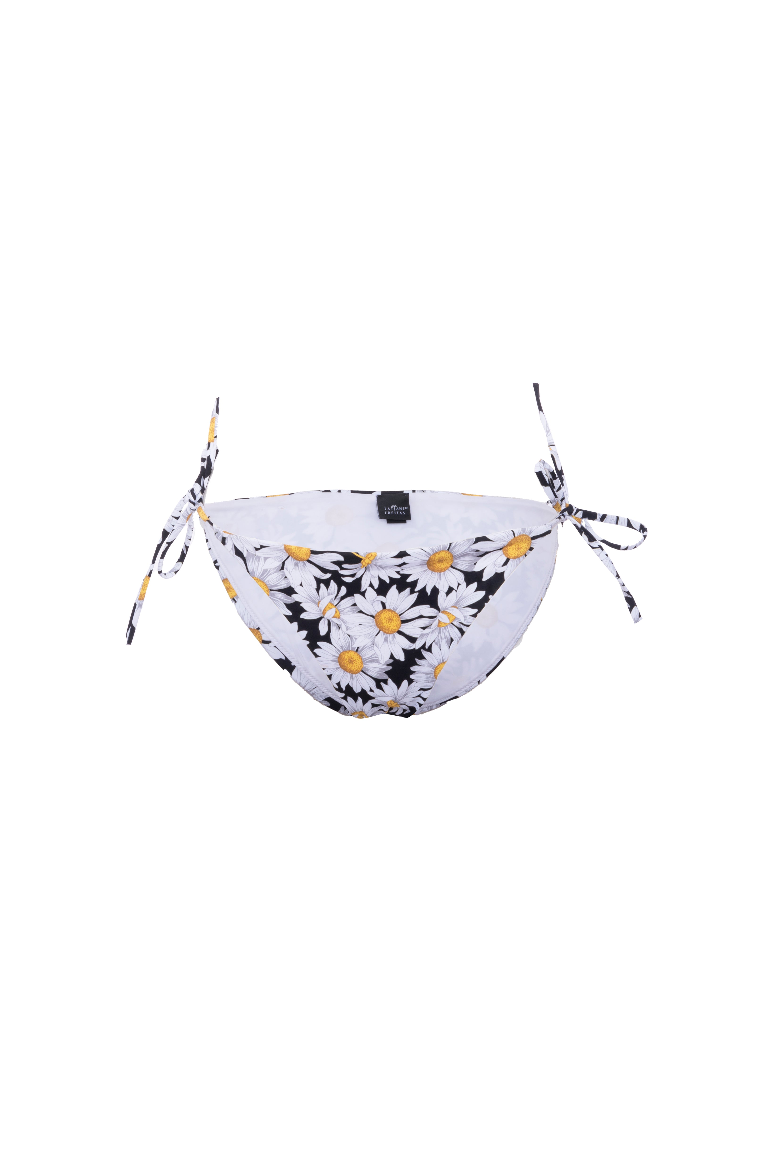 Attaching daisy panties