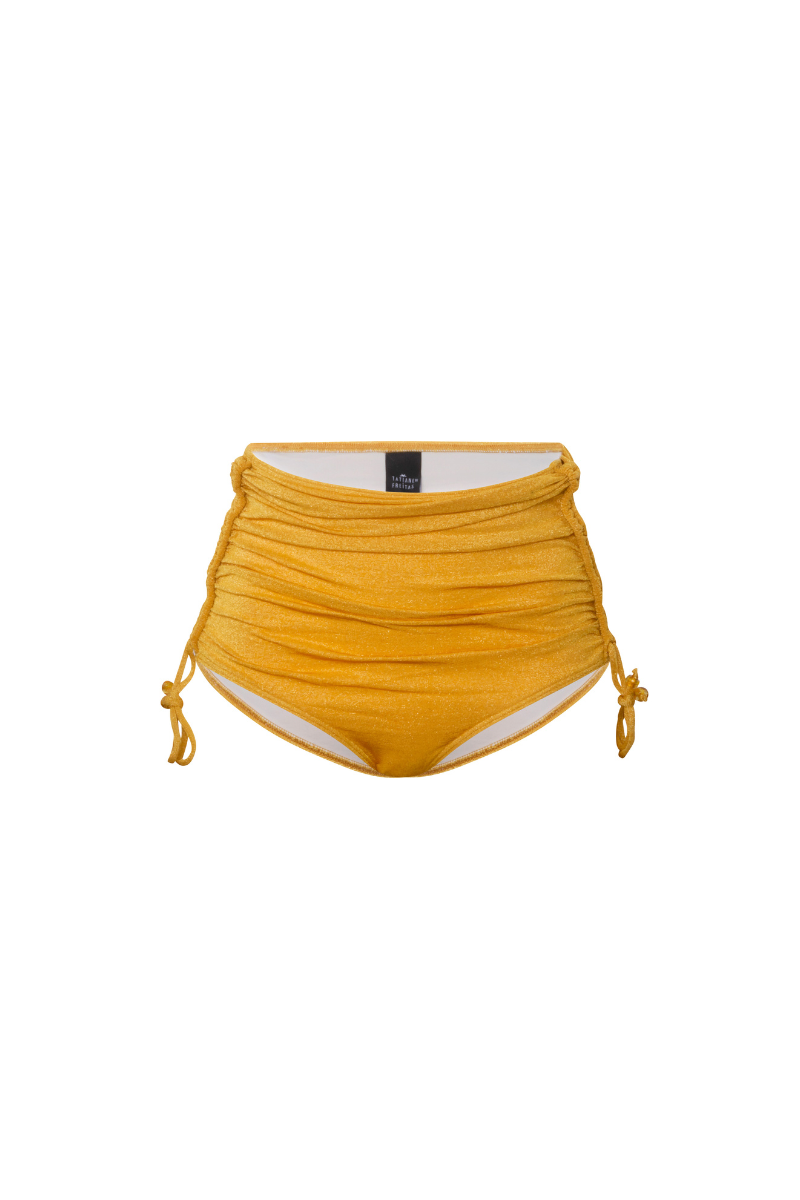 Tatiane de Freitas Créatrice de maillots de bain haut de gamme maillot de bain deux pièces culotte taille haute